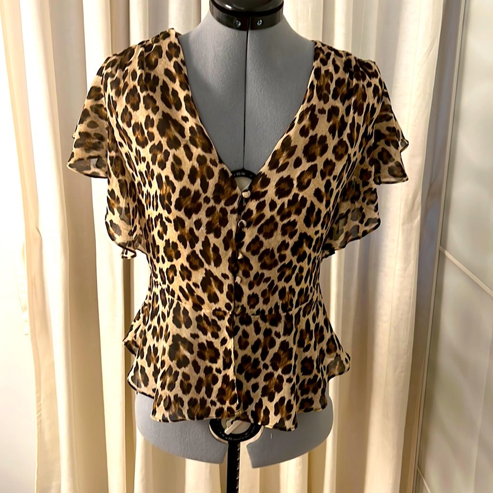 Mango flutter sleeve cheetah blouse size 4